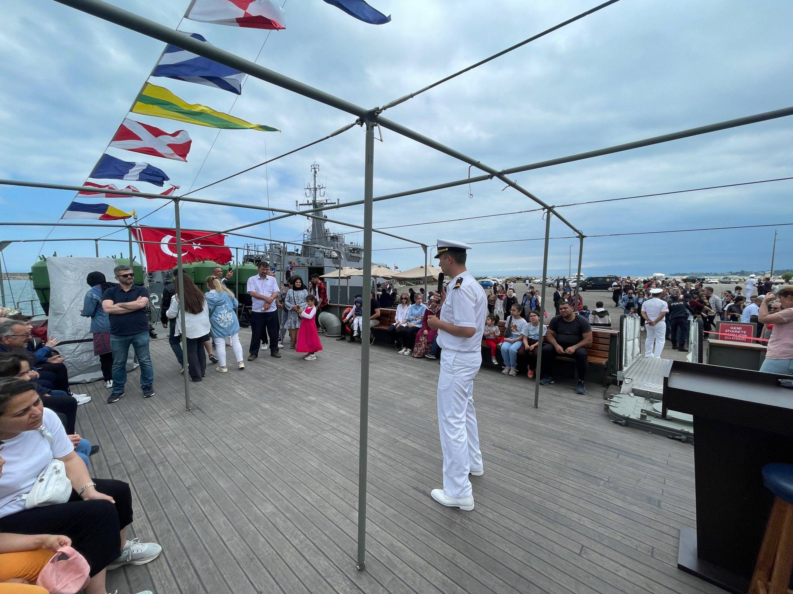 TCG NUSRET Müze Gemisi Giresun Limanı'nda