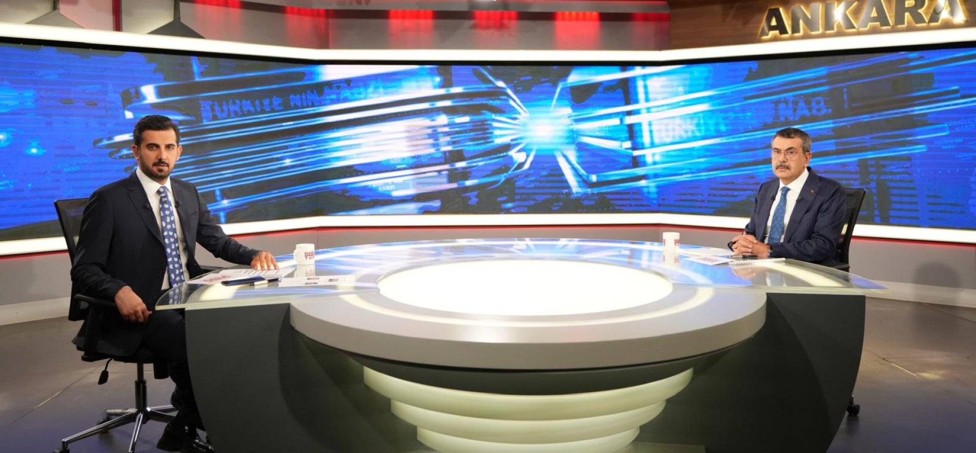 bakan-tekin-haberturk.jpg